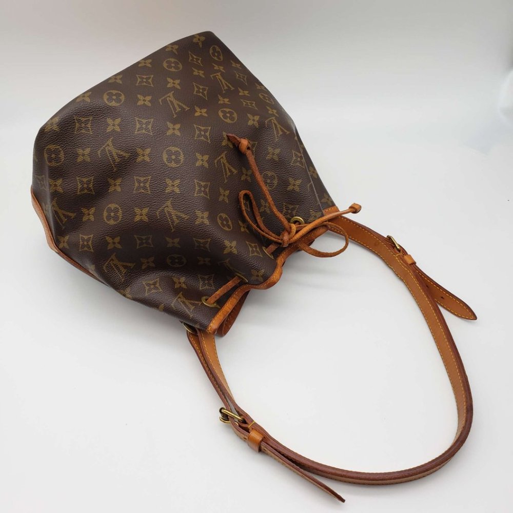 100% AUTHENTIC LOUIS VUITTON MONOGRAM PETIT NOE DRAWSTRING BAG #0450 - Picture 7 of 16